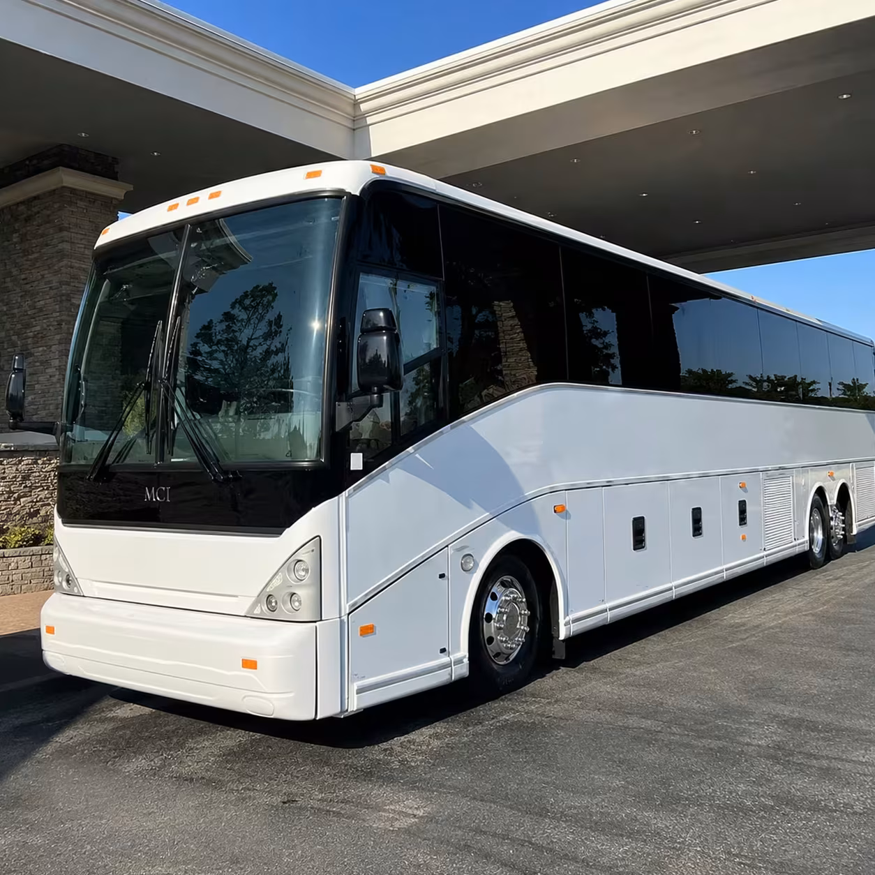 rent hoover airport shuttle buses with one quick form